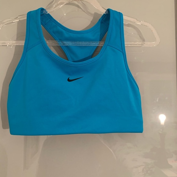 Nike Other - EUC Nike Women's Vibrant Blue Sports Bra size Medium